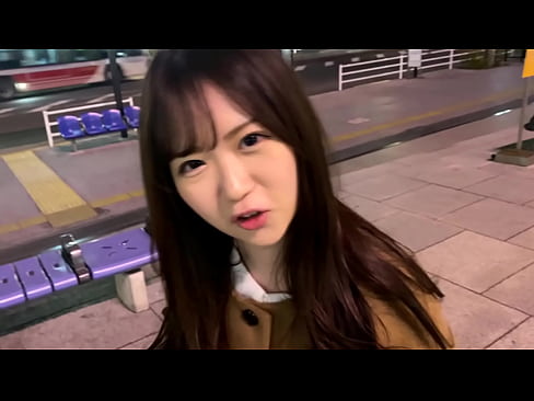❤️ Se is in freon dy't hearde ta deselde klup oan de universiteit. En sy is de meast oantreklike famke yn de club. Dit is in Japanske sexy sfear. Homemade porno by wy ️❤