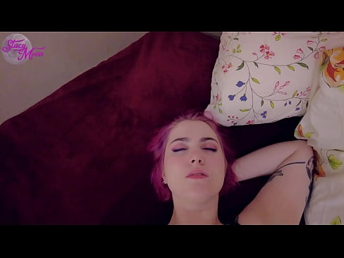 ❤️ Slutty klasgenoat frege om OBG mei har oer te slaan, dus we neukte sûnder kondoom Homemade porno by wy ️❤