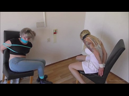 ❤️ Ferslave / fêstbûn en gagged / famke yn need Homemade porno by wy ️❤
