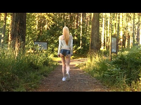 ❤️ Moaie frou beweecht stadich, net neaken video Homemade porno by wy ️❤