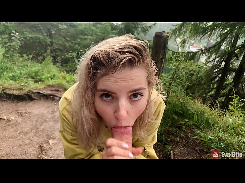 ❤️ Meisje slikket cum nei in iepenbiere blowjob - Eva Elfi Homemade porno by wy ️❤